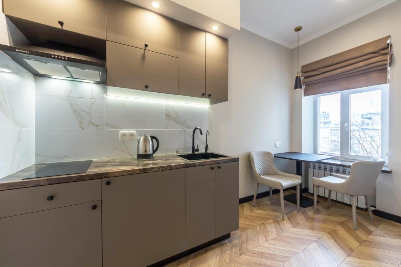 Design Apartment On Mykhailivskyi Ln. 4 Kiev Exteriör bild