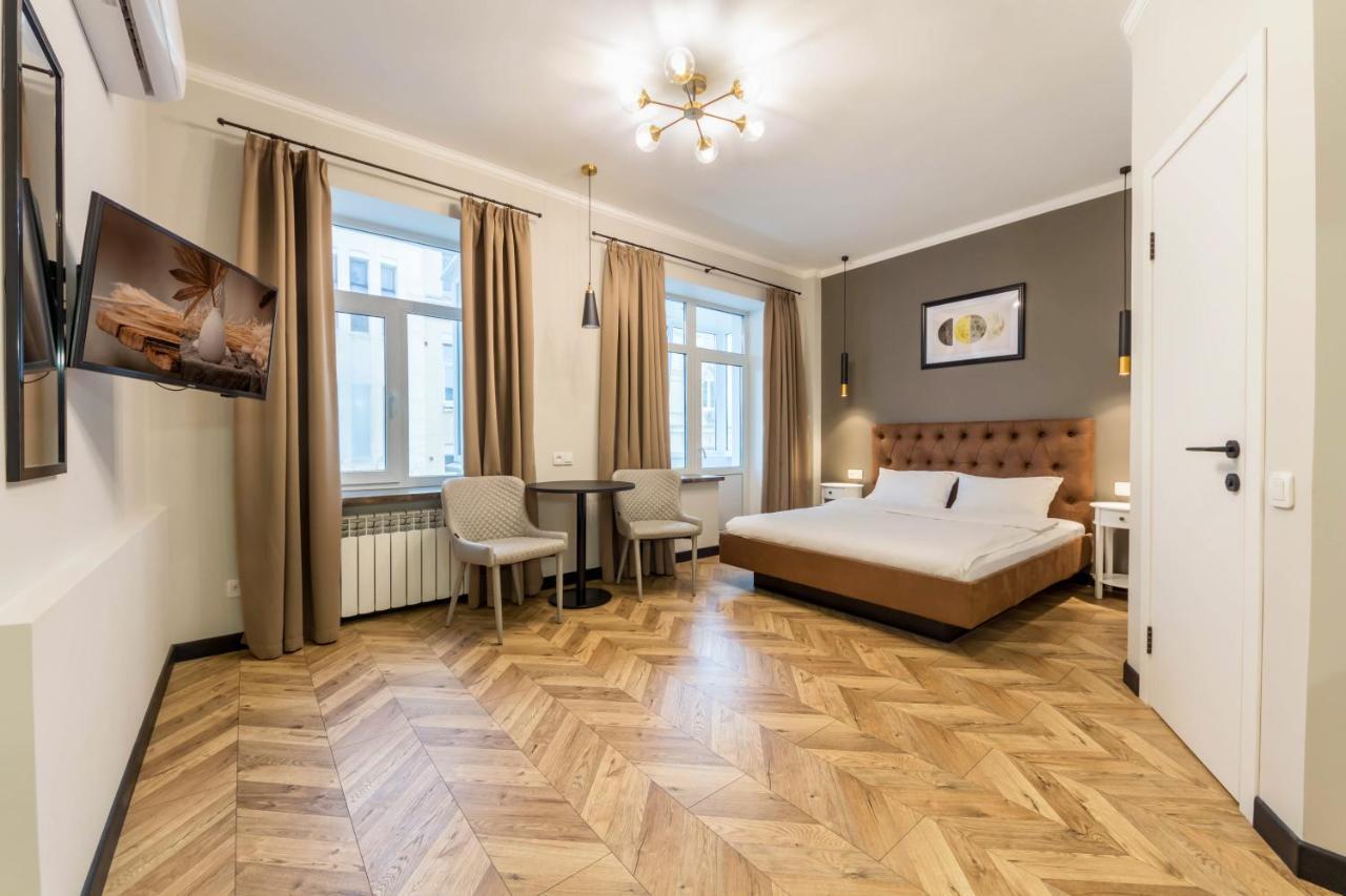 Design Apartment On Mykhailivskyi Ln. 4 Kiev Exteriör bild